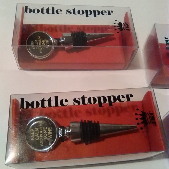 New with tags Santa Barbara wine stoppers - Picture 2 of 5